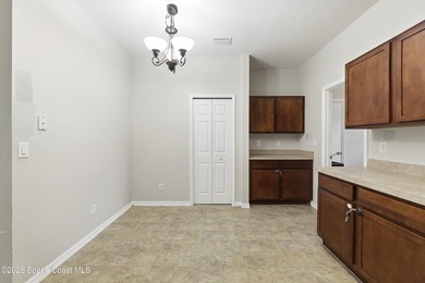Amazing Investment opportunity calling! This beautiful home is - photo 15