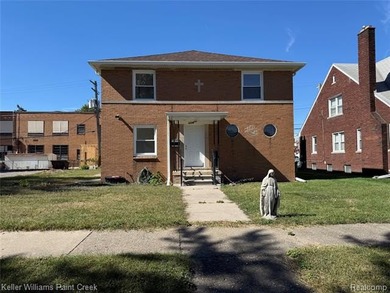 Unique opportunity for an ADULT FOSTER CARE facility setup with - photo 2