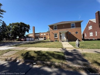 Unique opportunity for an ADULT FOSTER CARE facility setup with - photo 3