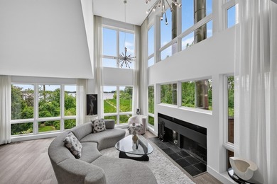 Modern architecture meets the natural beauty of Lake Mendota and - photo 26