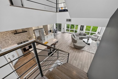 Modern architecture meets the natural beauty of Lake Mendota and - photo 31