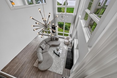 Modern architecture meets the natural beauty of Lake Mendota and - photo 32