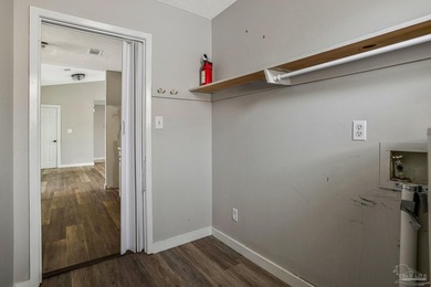 This 3-bedroom, 2-bath home offers a comfortable, functional - photo 33