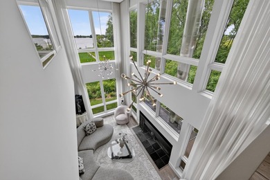 Modern architecture meets the natural beauty of Lake Mendota and - photo 33