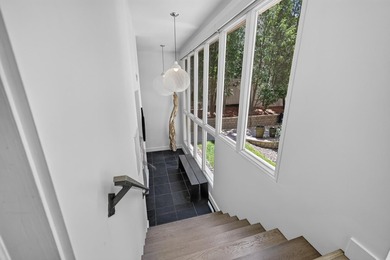 Modern architecture meets the natural beauty of Lake Mendota and - photo 34