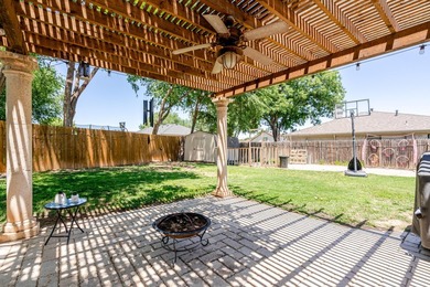 Gorgeous 2-story home with a brand new class 4 roof. This - photo 41