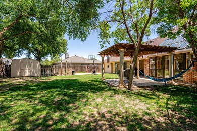 Gorgeous 2-story home with a brand new class 4 roof. This - photo 43