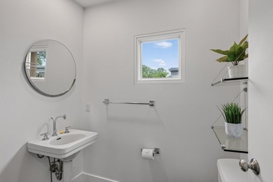 Modern architecture meets the natural beauty of Lake Mendota and - photo 43