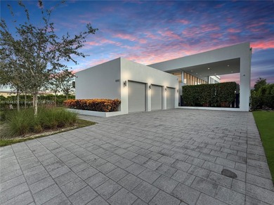 (private lake, pond, creek) Home For Sale in Weston Florida