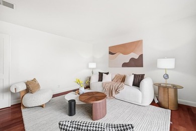 Total 1,694 SF of living area, including additional 260 SF bonus - photo 4