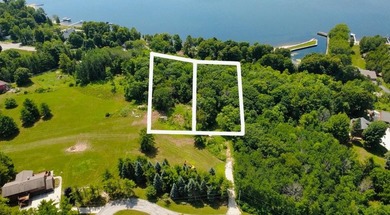 Nestled in the desirable Bay Shore Heights subdivision, this - photo 4