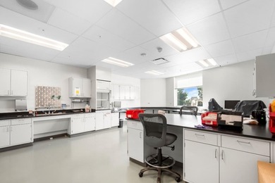MISSION-CRITICAL BIOTECH - FULLY SECURED - FEDERAL TENANT. A - photo 7