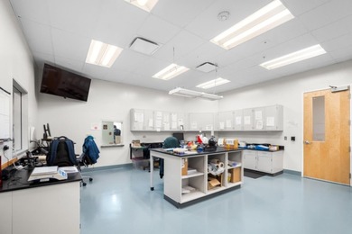 MISSION-CRITICAL BIOTECH - FULLY SECURED - FEDERAL TENANT. A - photo 8