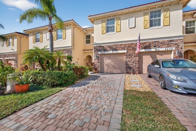 St. Lucie River Townhome/Townhouse For Sale in Stuart Florida