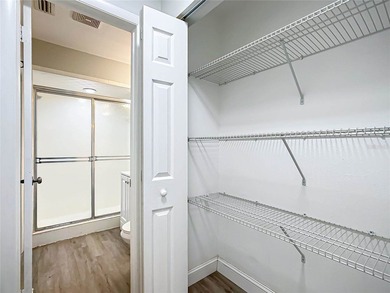 Virtually Staged. Charming 3-Bedroom Home in the Heart of - photo 28