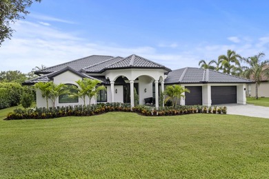 Welcome to this exceptional waterfront single-family residence - photo 35