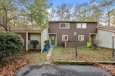 Trent River Townhome/Townhouse For Sale in New Bern North Carolina