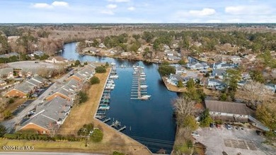 Are you ready to move into lovely townhome on the golf course? - photo 5