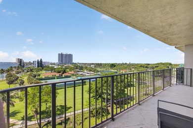 Enjoy breathtaking million-dollar Intracoastal and park views - photo 2