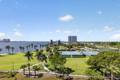 Enjoy breathtaking million-dollar Intracoastal and park views - photo 5