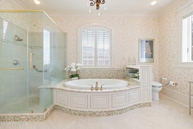 Offered for the very first time, this extraordinary custom - photo 29