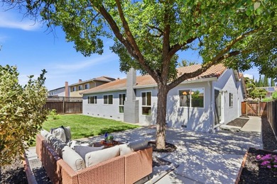 Stunning, top-to-bottom renovation in one of San Jose's most - photo 36