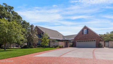 Offered for the very first time, this extraordinary custom - photo 47