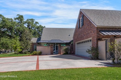 Offered for the very first time, this extraordinary custom - photo 48