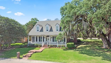 Offered for the very first time, this extraordinary custom - photo 50