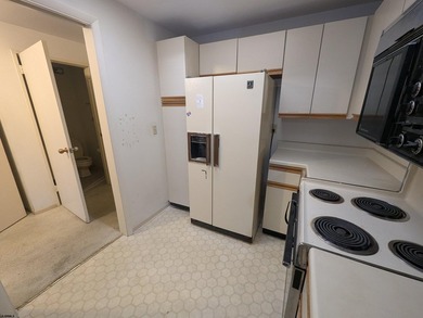 Diamond in the rough. Located in Ocean Condo 2. Unit is located - photo 11