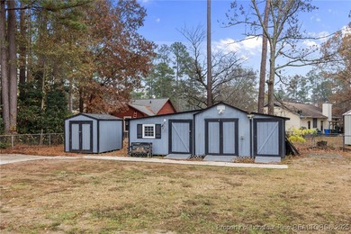 WELCOME to Ft Bragg!! This home is 10 Minutes from the Canopy Rd