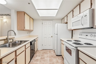 Step into this spacious 1067 sqft. condo, boasting a split