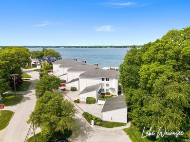 Lake Condo For Sale in Syracuse, Indiana