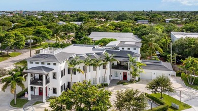 Located in the heart of East Delray Beach, this iconic mixed-use - photo 3