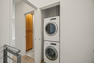 Welcome to 1202 66th St, a bright and modern end-unit tri-level - photo 17