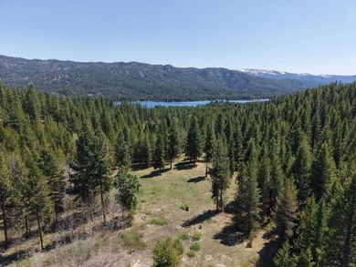 Mountain & Water Views! Rare opportunity to own 107 acres with - photo 2