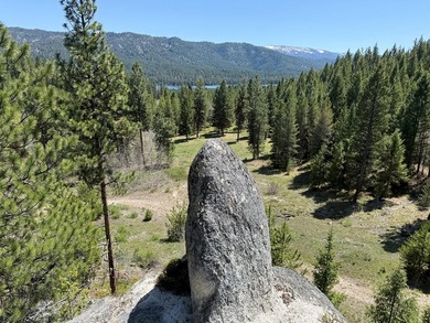 Mountain & Water Views! Rare opportunity to own 107 acres with - photo 6