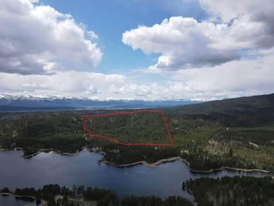 Mountain & Water Views! Rare opportunity to own 107 acres with - photo 8