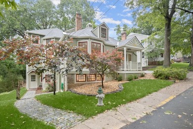 (private lake, pond, coastal) Home For Sale in Glen Echo Maryland