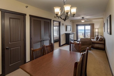Sought after 4th floor, Lake View Condo at Chase on the Lake - photo 8