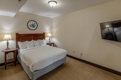 Sought after 4th floor, Lake View Condo at Chase on the Lake - photo 9