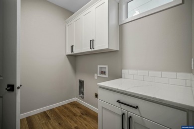 Accepted Offer with Contingencies. Great floor plan on this