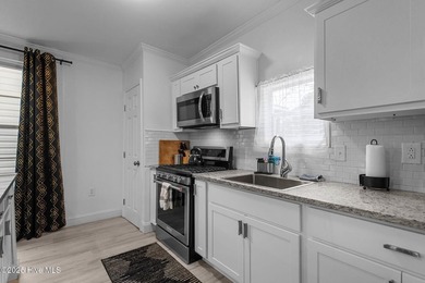 The perfect blend of charm and convenience in this beautifully - photo 22