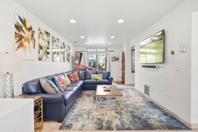 Exceptional fully turnkey triplex located on Pacific Beach Drive - photo 32