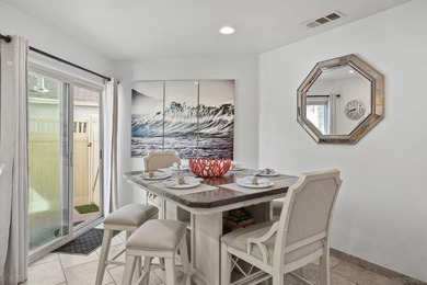 Exceptional fully turnkey triplex located on Pacific Beach Drive - photo 33
