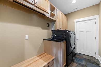 Welcome to 3099 Sunset Dr in Rising Fawn, a custom built home - photo 40
