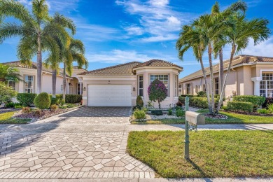 Lake Home For Sale in Boynton Beach, Florida