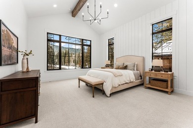 Move-In Ready Mountain Retreat! Nestled between Lake Cascade and - photo 4