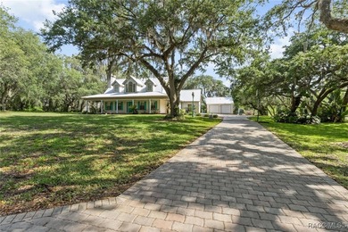 Davis Lake Home For Sale in Inverness Florida