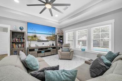 **UNDER CONTRACT WITH A 72 HOUR KICK OUT CLAUSE** This modern - photo 13